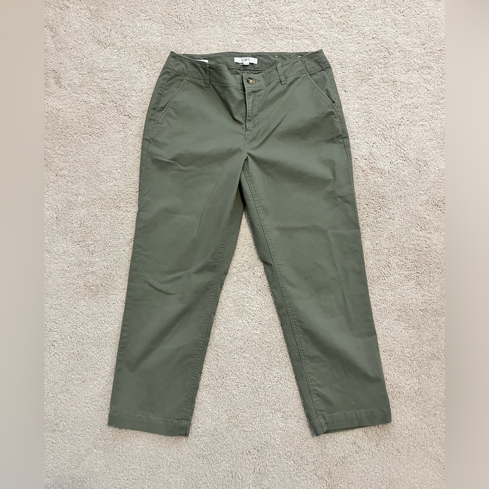 Loft Monroe slim cropped chinos, olive green, size 8 petite.